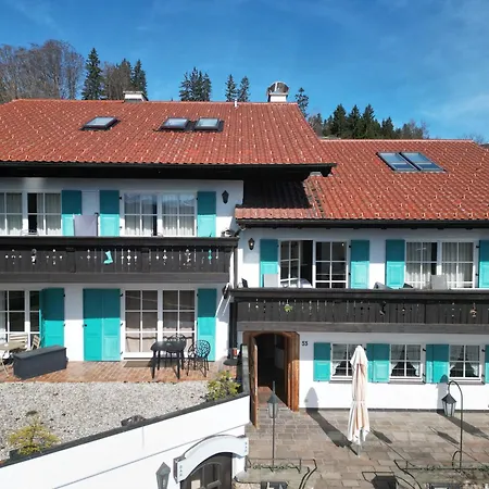 Mit Terrasse & Bergblick I Hund